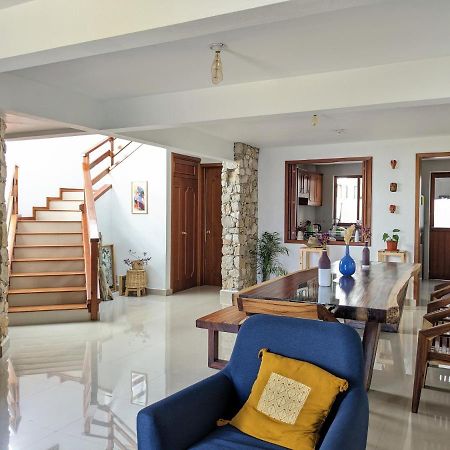 Отель Casa Mua Сан-Кристобаль-де-Ла-Касас Экстерьер фото