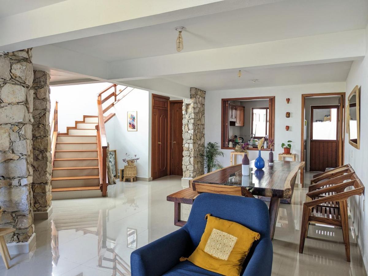 Отель Casa Mua Сан-Кристобаль-де-Ла-Касас Экстерьер фото